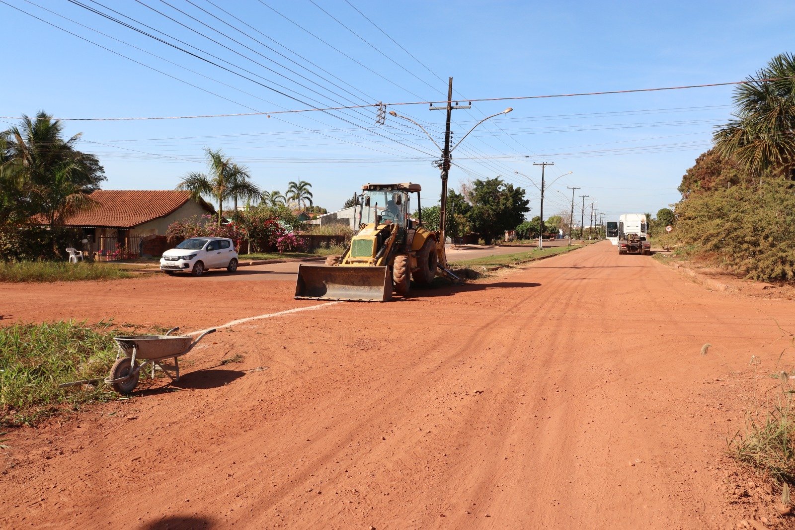 Prefeitura De Rolim De Moura Realiza Obras De Asfaltamento Na Avenida