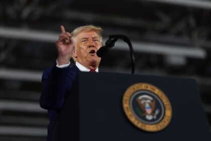 Donald Trump em coletiva após decisão da Suprema Corte dos EUA sobre cidadania por nascimento